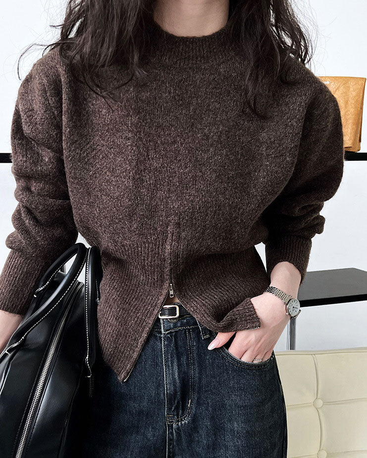 Pull zippé à col rond et taille cintrée