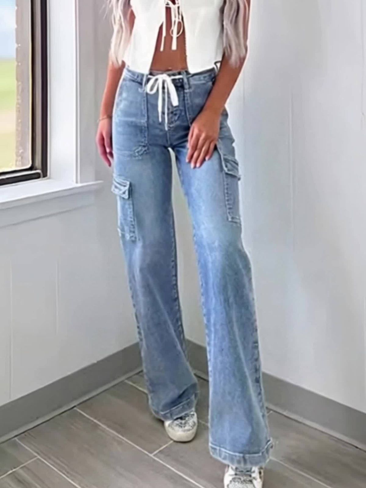 Leisure Straight-leg Jeans With Laces And Multiple Pockets