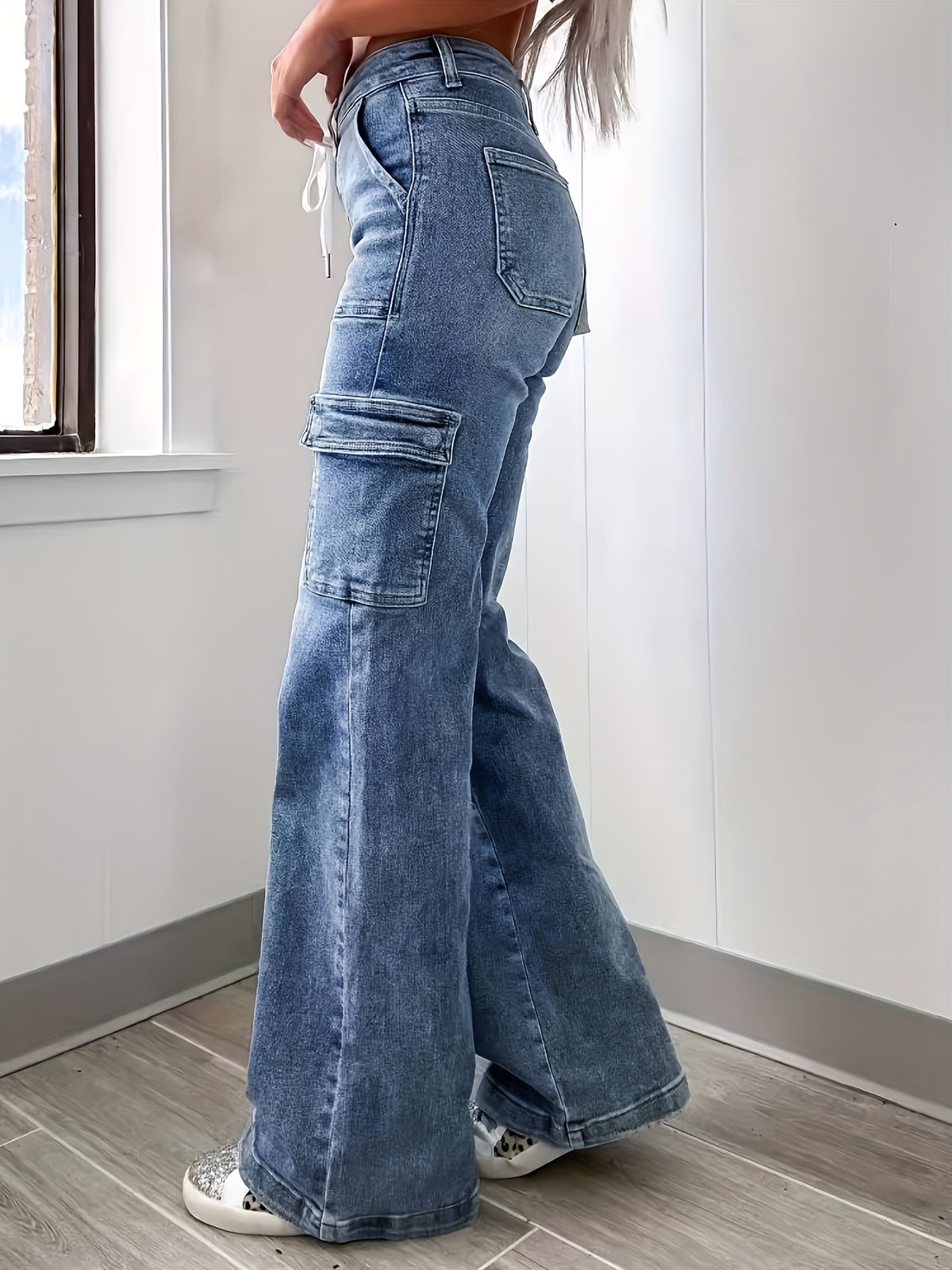 Leisure Straight-leg Jeans With Laces And Multiple Pockets