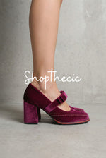 Vintage Suede square toes and bows chunky heels
