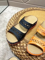 Chaussures antidérapantes à bout ouvert et ajourées de couleur unie