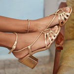 Sandales de villégiature à talons blocs tressés Boho