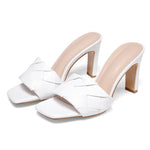 Stiletto-Sandalen mit geflochtenen Kreuzriemen