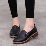 Round Toe Lace-Up Oxford Flats