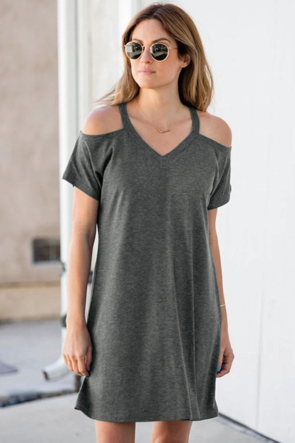 Off shoulder V-neck short sleeve loose dress