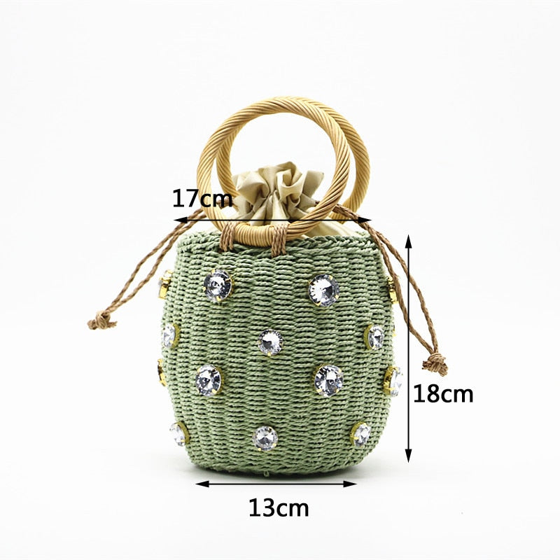 Handgefertigte Strohtasche mit Strass-Kristallen verziert