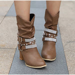 Bottes à sangles et boucles à rivets