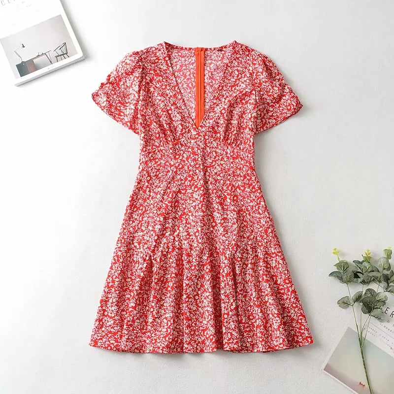 Robe d'été chic à fleurs et col en V