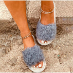 Pantoufles d'intérieur chaudes et courtes en peluche