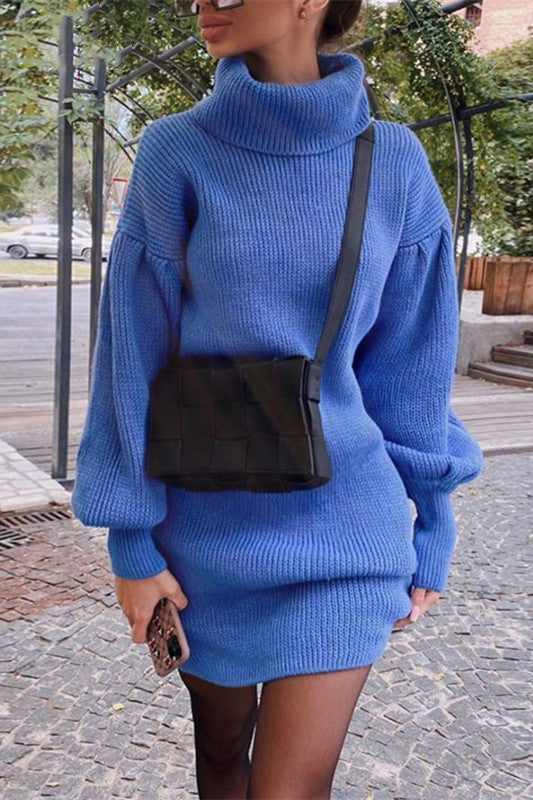 Robe pull moulante en tricot à col roulé et manches lanterne