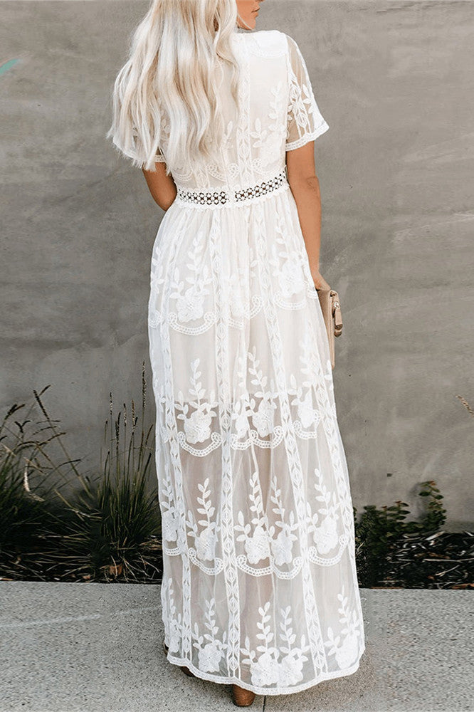 Robe de plage tunique longue en dentelle brodée