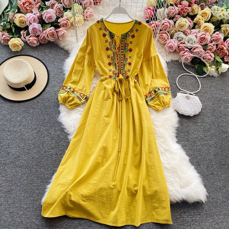 Robe Bressée à Bretelles Florales Vintage à Manches Longues et à Bretelles