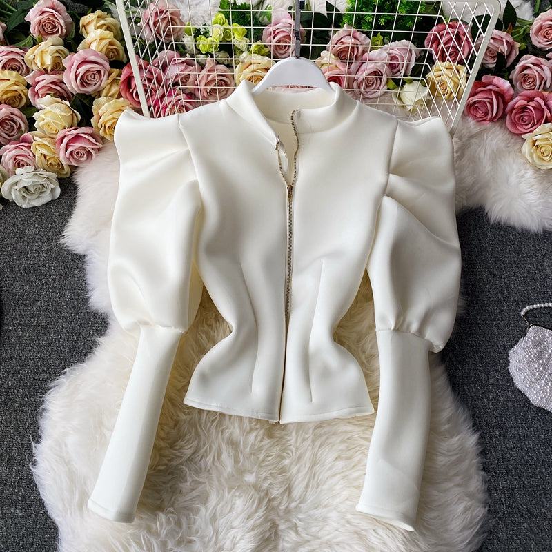 Chemise à manches bouffantes de tempérament