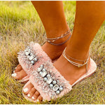 Pantoufles de luxe en peluche et fourrure perlées