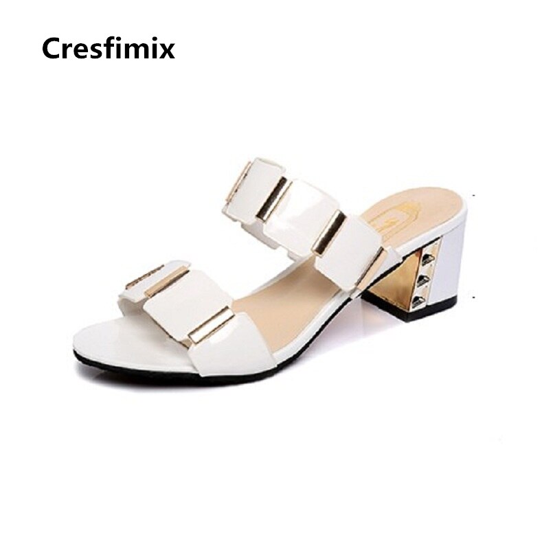 Sandalen aus PU-Leder mit hohem Absatz