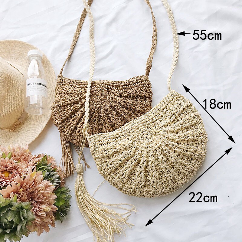 Sac de paille tricoté à pompon en demi-cercle