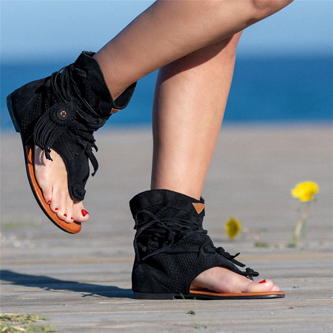 Flip-Flop-Sandalen mit Fransen 
