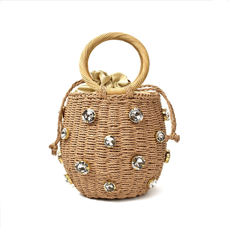 Handgefertigte Strohtasche mit Strass-Kristallen verziert