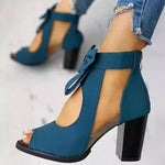 Sandalen mit Fischmaulknoten und hohem Absatz