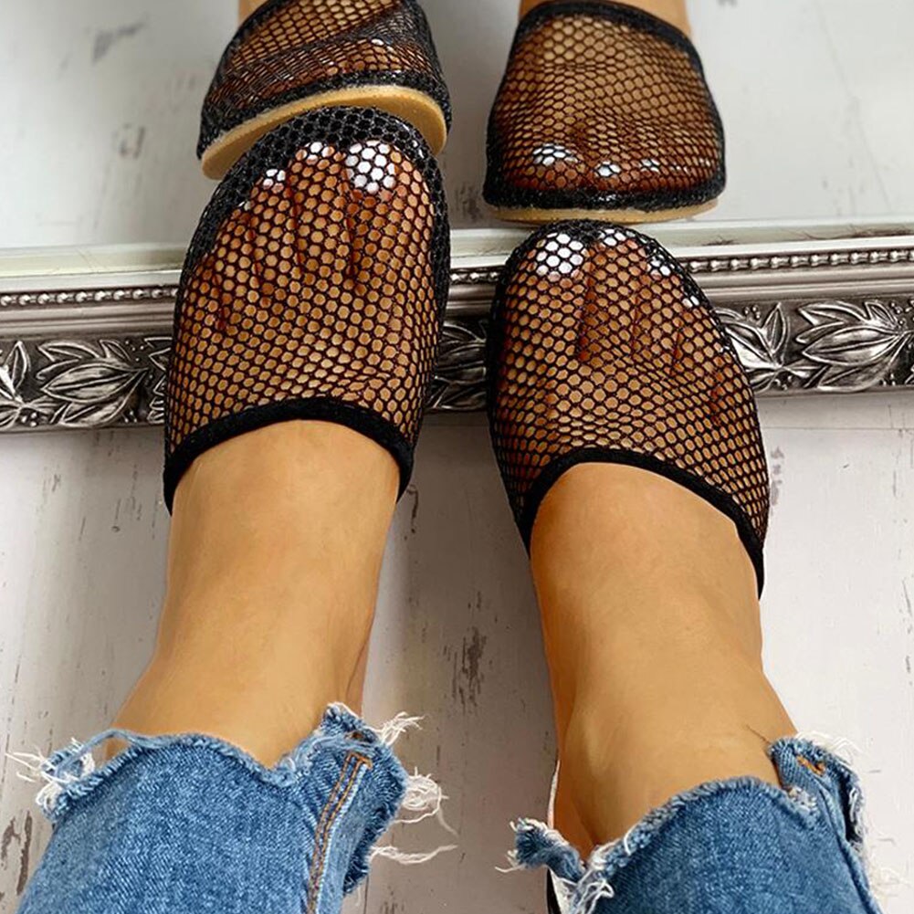 Hohle Mesh-Hausschuhe mit Lochmuster-Absatz