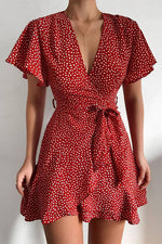 Robe bohème à lacets et volants