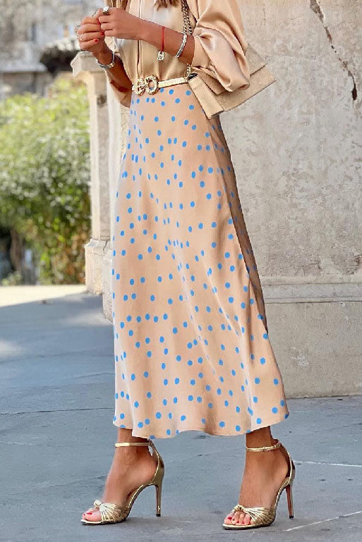 Saia maxi estampada divertida e festiva