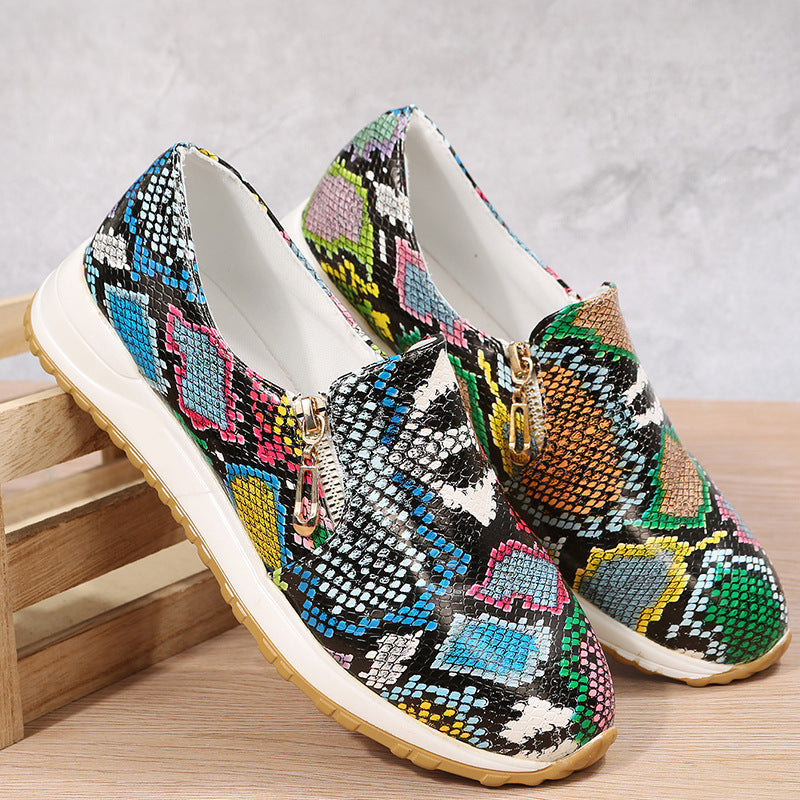 Graffiti-Sneaker mit Reißverschluss und Sehnensohle