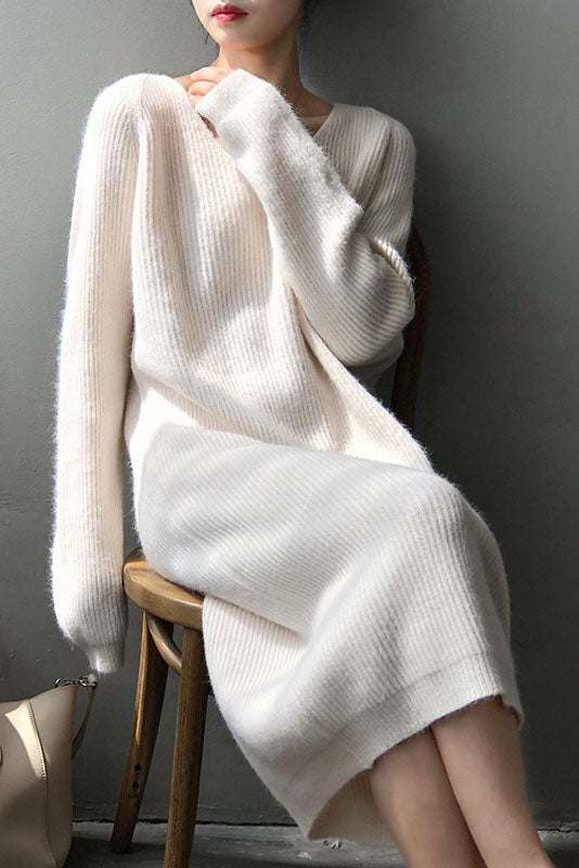 Robe longue basique en maille douillette à col en V