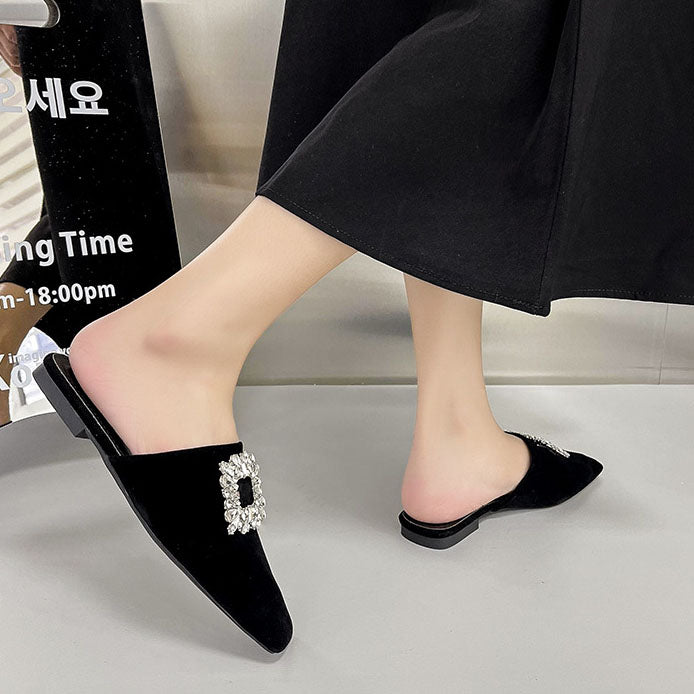 Pantuflas planas elegantes con punta cuadrada y cristal