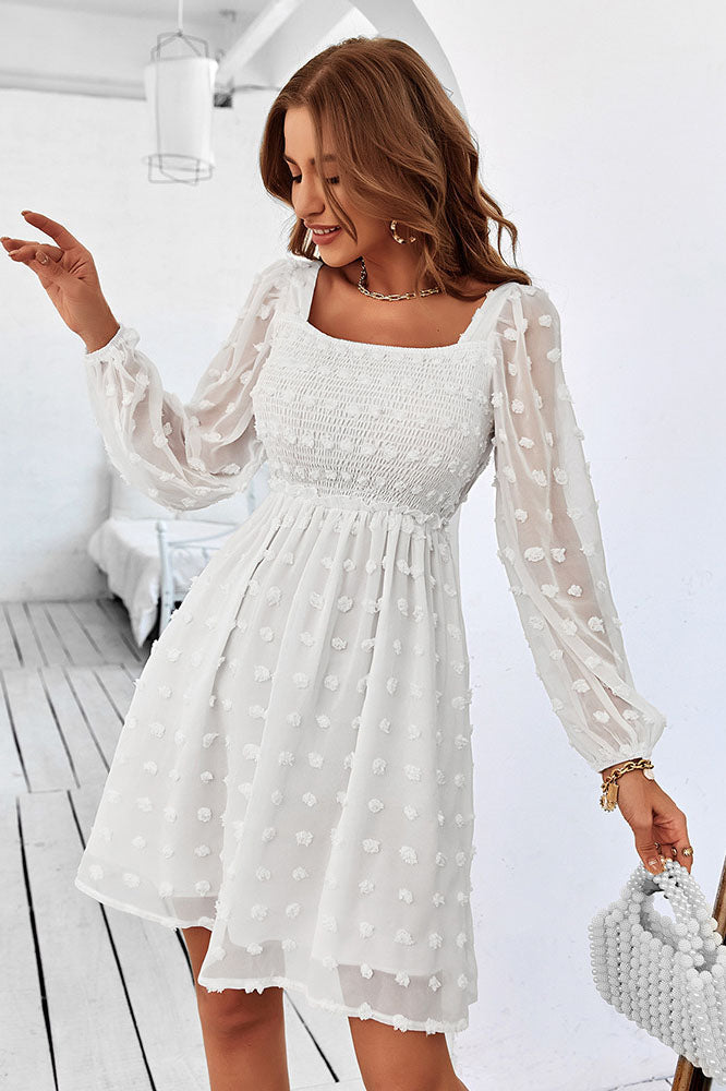 Apprenez à aimer la robe en dentelle blanche