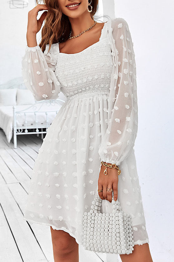 Apprenez à aimer la robe en dentelle blanche