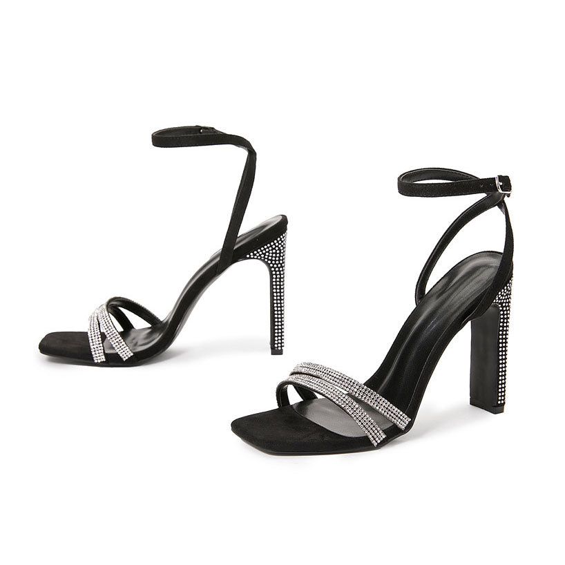 Sandalias elegantes con empeine de lentejuelas