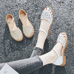 Retro-Sandalen mit runder Zehenpartie und nähender Schnalle