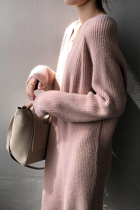 Robe longue basique en maille douillette à col en V