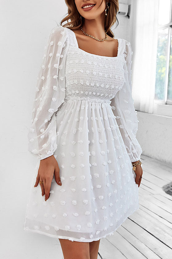 Apprenez à aimer la robe en dentelle blanche