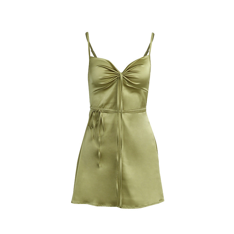 Robe d'été en satin sans manches