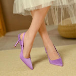 Französische Stiletto-Pantoletten mit spitzer Zehenpartie