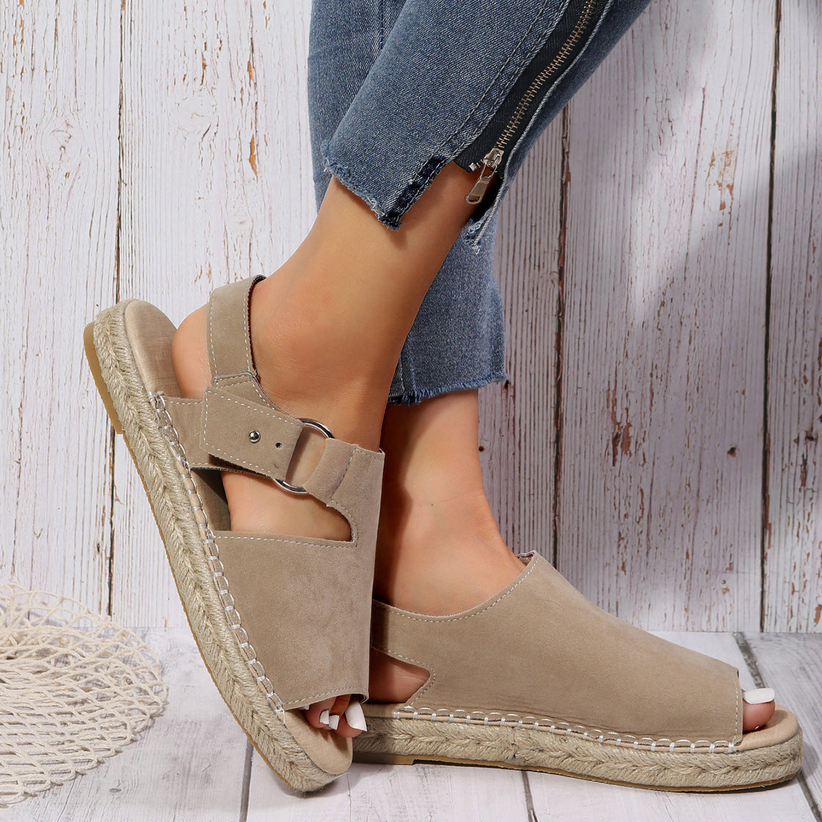 Flache Vintage-Sandalen mit offenem Zehenbereich und Leinenboden