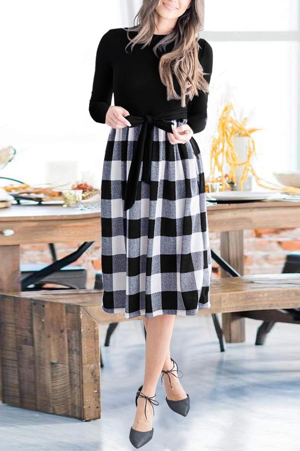 Robe tricotée à lacets et empiècements léopard