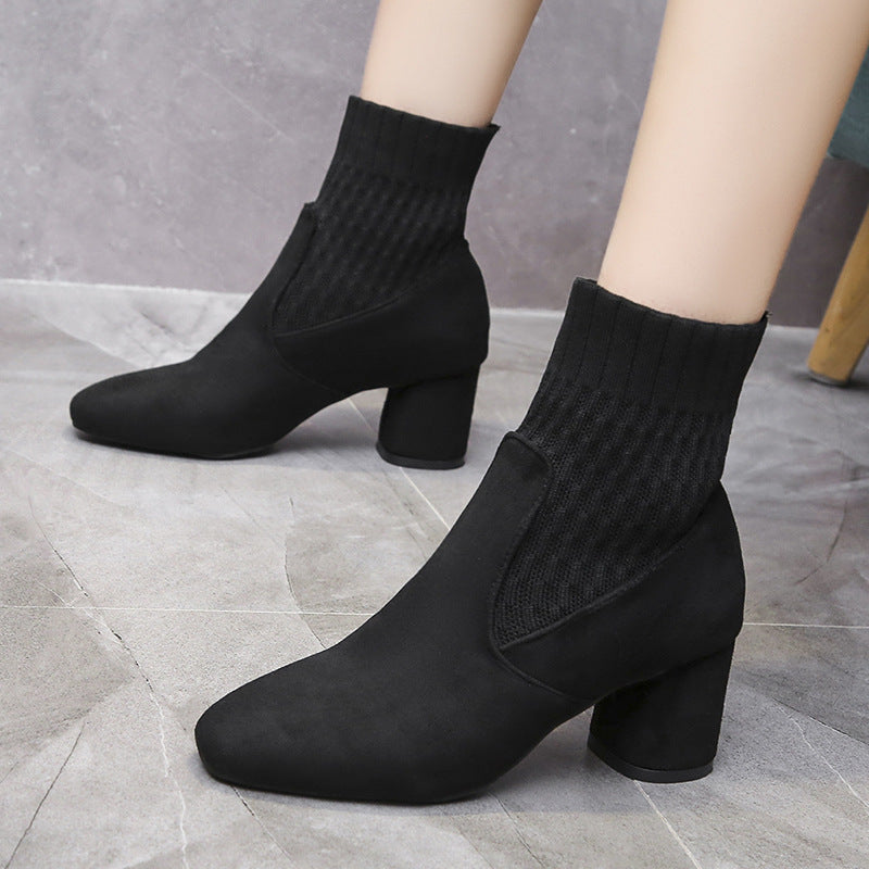 Bottes élégantes à enfiler en faux suède