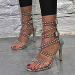 Römische Sandalen mit Stiletto-Nieten und offenem Zehenbereich und Reißverschluss 