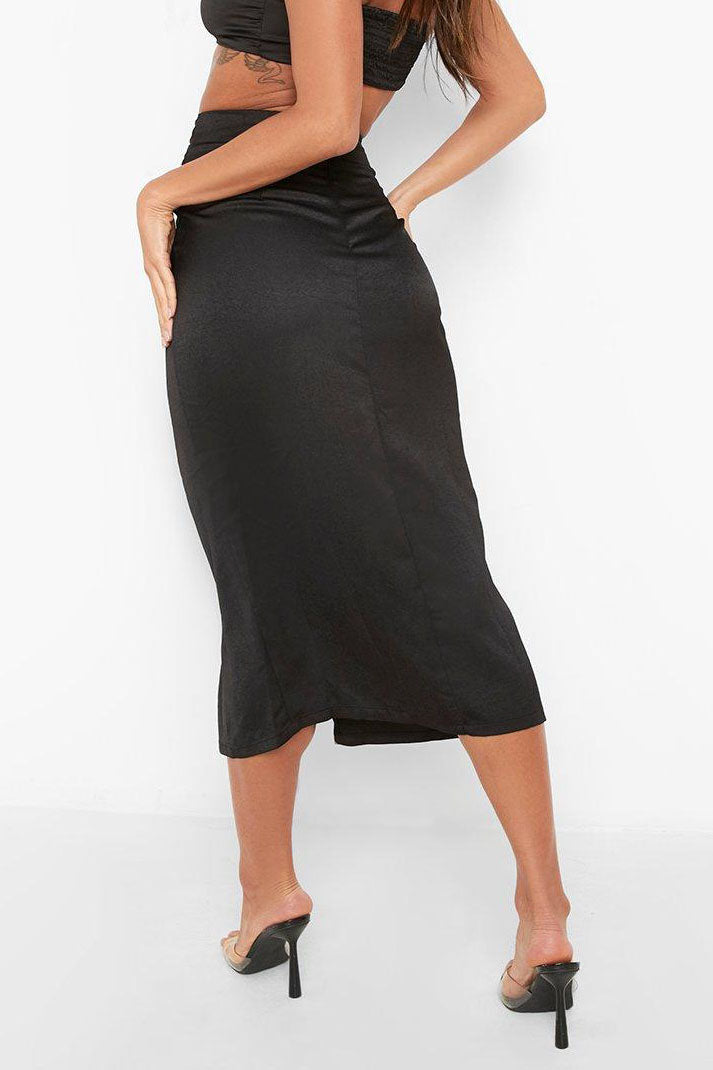 Unregelmäßiger Schlitzrock aus festem Satin mit hoher Taille