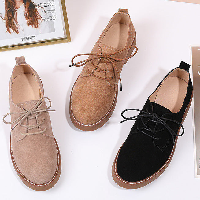 Sapatos de couro lisos clássicos britânicos com cordões