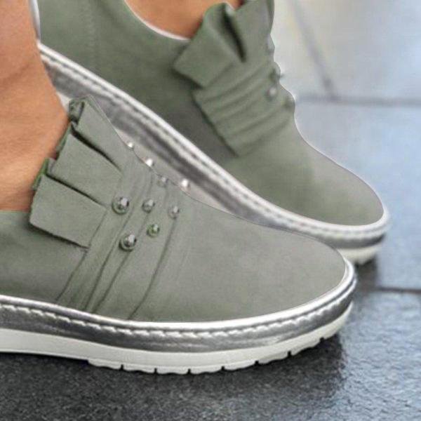 Casual Artificial Pearl Decoration Solid Color Sneakers - Pavacat