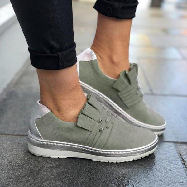 Casual Artificial Pearl Decoration Solid Color Sneakers - Pavacat