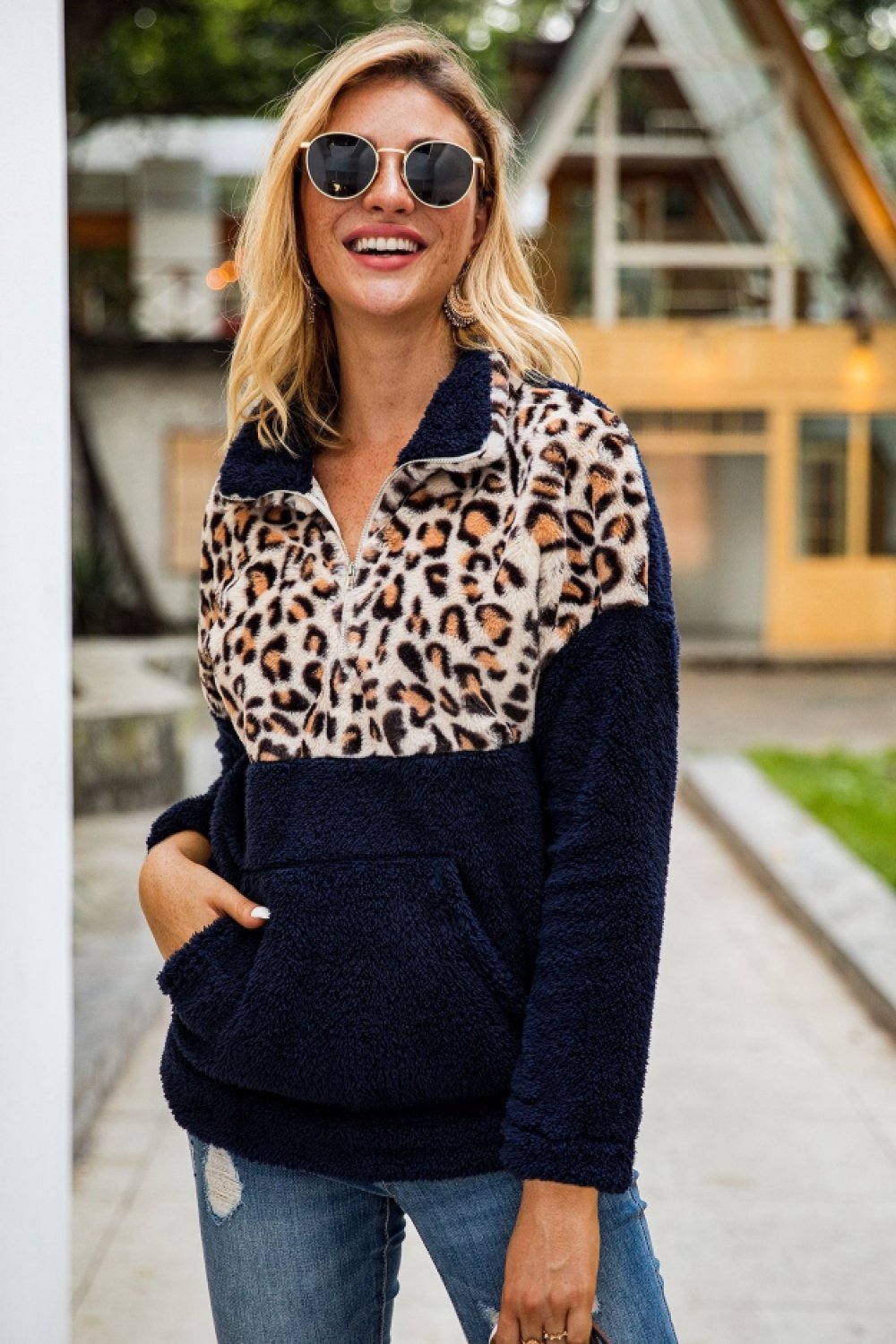 Color Block Zip Fluffy Sweatshirt - Pavacat