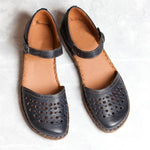 Ladies Round Toe Hollow-out Sandals Loafers & Flats Pavacat 
