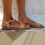 Solid Color Buckle Open Toe Flat Sandals - Pavacat