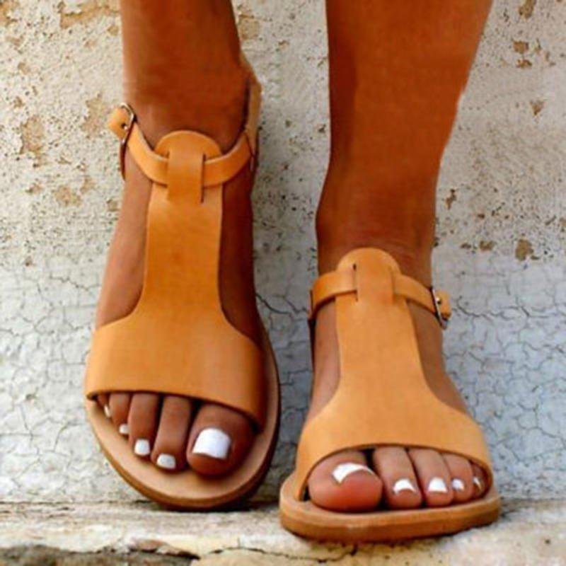 Solid Color Buckle Open Toe Flat Sandals - Pavacat