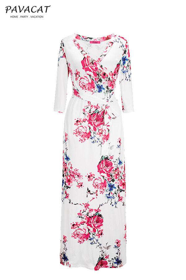 Robe longue fleurie à manches mi-longues